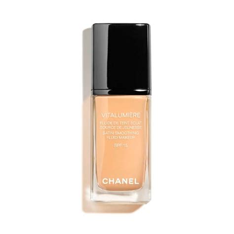 chanel vitalumière 50 naturel|has Chanel vitalumiere been discontinued.